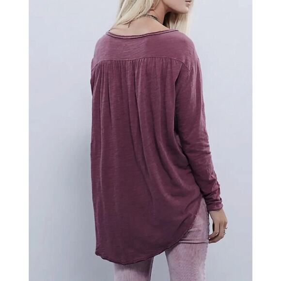 Free People Frontier Slub Knit Henley Tee Burgundy Marron Womens XS Relaxed Boho - Picture 2 of 10